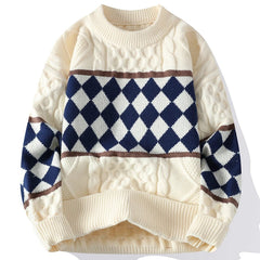 Elegant Argyle Patterned Sweater